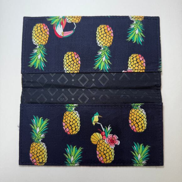 Vera Bradley Toucan Party Cosmetic Case, Turn Lock Wallet, Checkbook Cover Lot - Picture 11 of 13